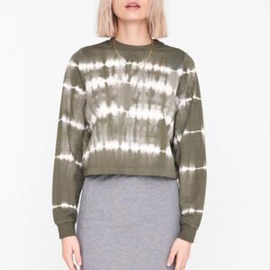 NWOT RARE Free Press Green and White Pullover Sweater Size M